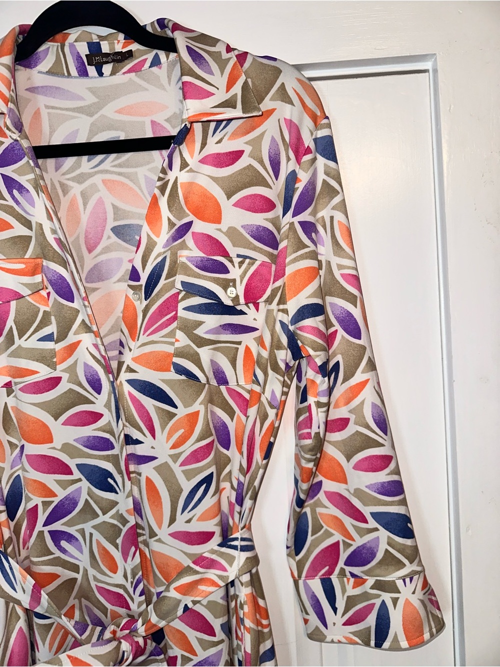 J McLaughlinf Size Large Multicolor Leaf-Print Maxi Button Up Dress - Picture 4 of 12